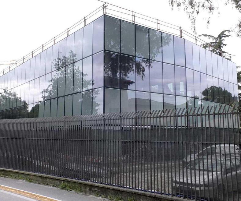 Un palazzo di vetro dove sorgeva l’ex istituto Einaudi 