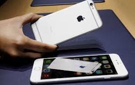 Rapinata e buttata a terra una donna di settant’anni 