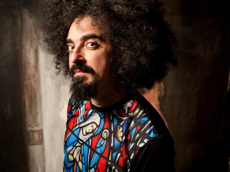 Folk più rock, è Caparezza 