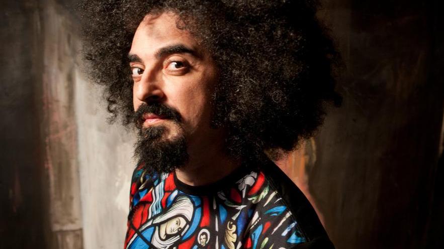 Folk più rock, è Caparezza