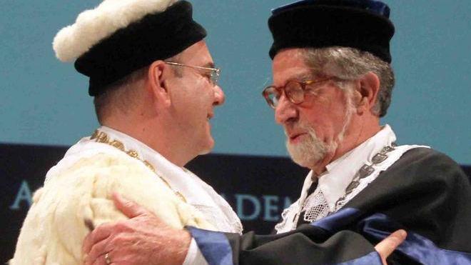 Il rettore Pasquale Nappi e il professor emerito Arrigo Manfredini