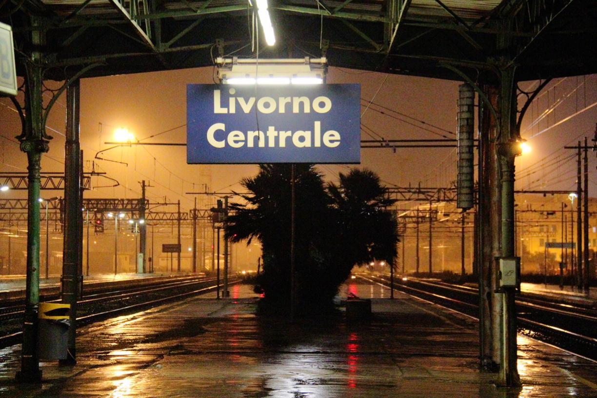 La stazione ferroviaria di Livorno centrale (Pentafoto)