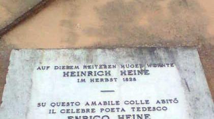 Un itinerario fra letteratura e targhe in marmo