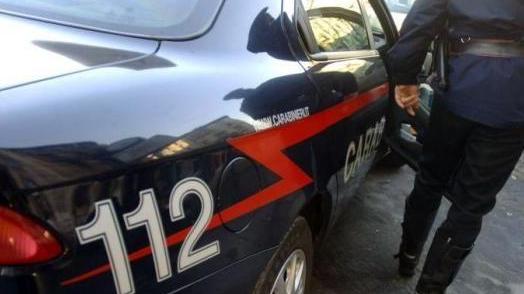 Due molotov per l’ex moglie