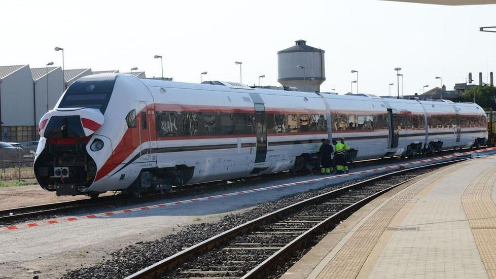 Il governo: via ai treni veloci nell’isola