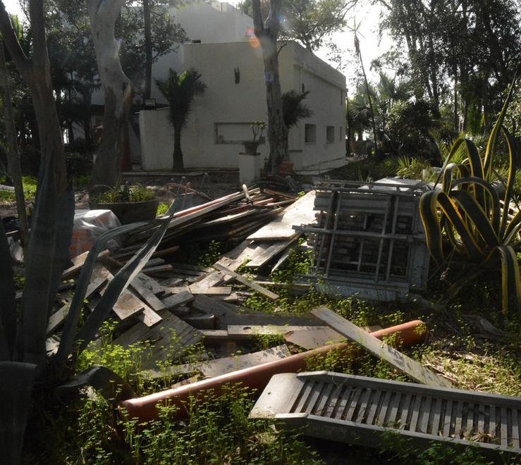 Torregrande, lavori senza fine a Villa Baldino 