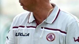Una vittoria da favola, Napoli non canta più