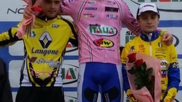 Vignaroli trionfa ed è in maglia rosa al Giro d’Italia