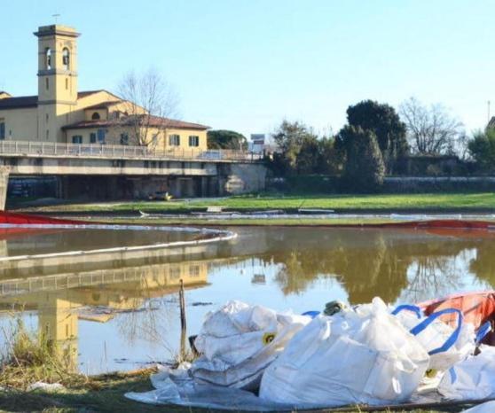 Da mesi rubavano gasolio dall'oleodotto dell'Eni