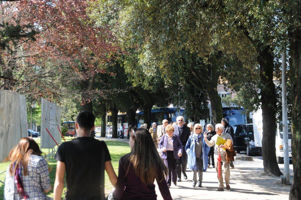 bus turistici a Lucca