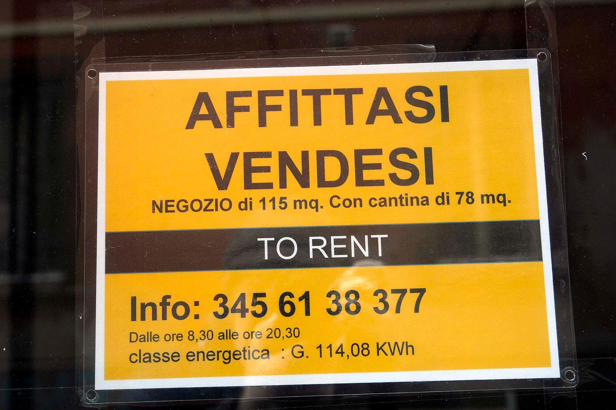 Aumenta il numero di vetrine chiuse in centro a Reggio Emilia
