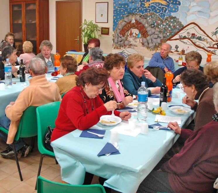 Pistoia, stop alla solitudine il 25 dicembre 