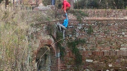 Sospesi nel vuoto dal bastione Maiano