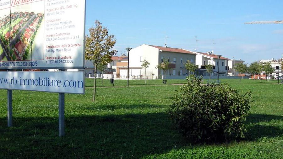Colletta per comprare i giochi per l’area verde
