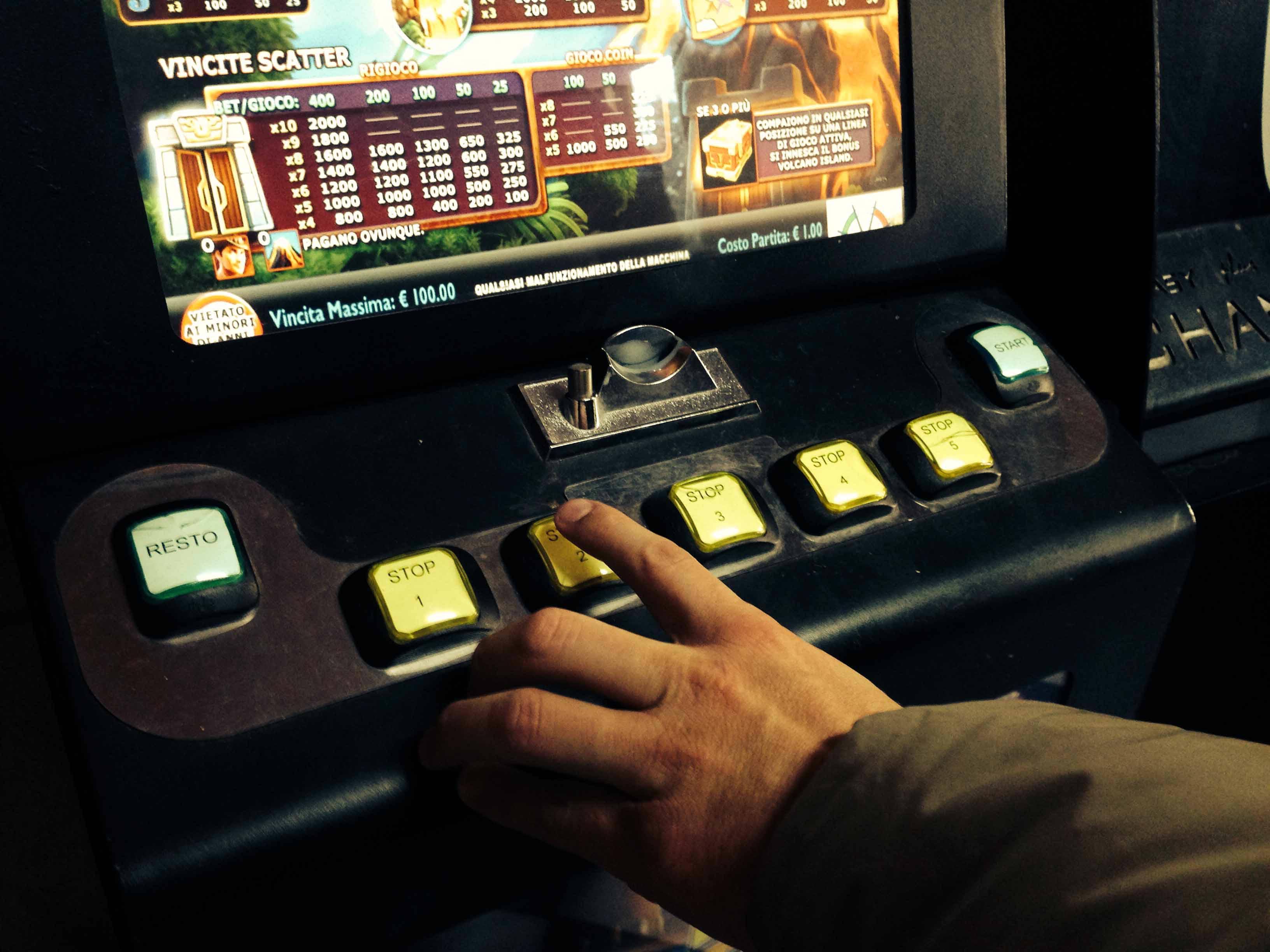 Agevolazioni fiscali e tributarie a chi non installa slot nel proprio locale