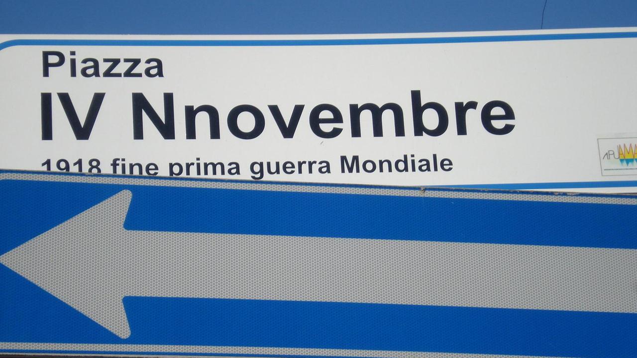 Il cartello stradale con la scritta sbagliata