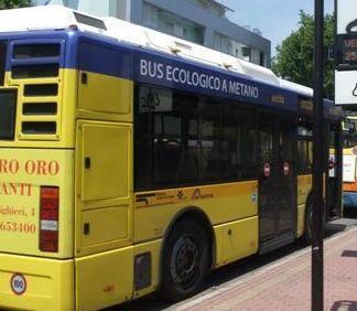 Bus, le “estorsioni” per i biglietti 