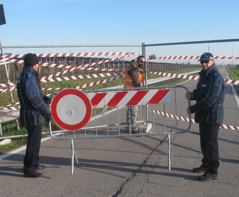 Una nuova frana, chiusa la strada 