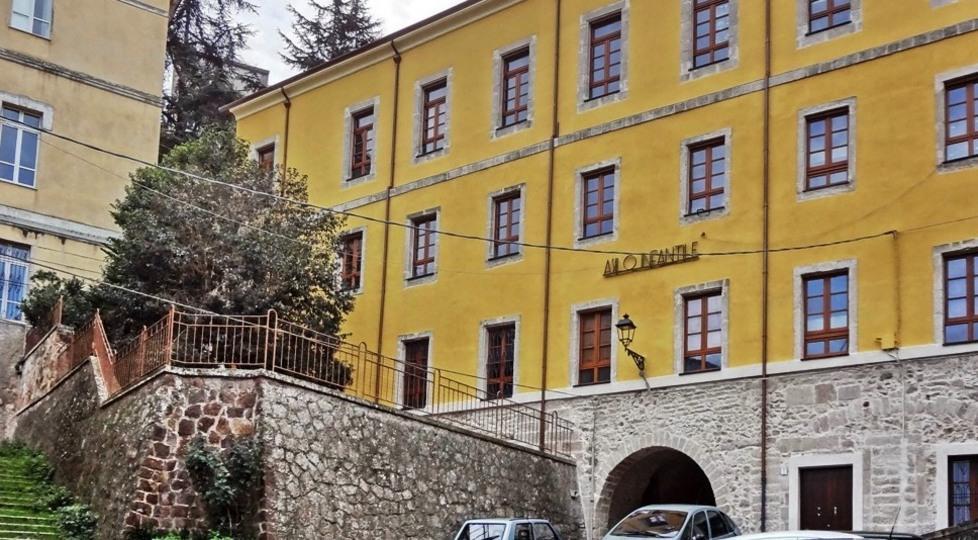 “L’infanzia abbandonata”: conferenza con La Speranza