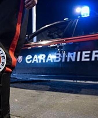 Rubati monili in casa e un rimorchio in azienda agricola