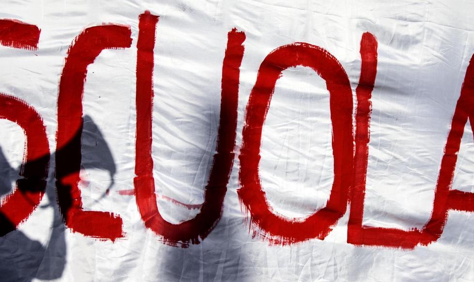 «Ecco com’è la vita grama del precario» 