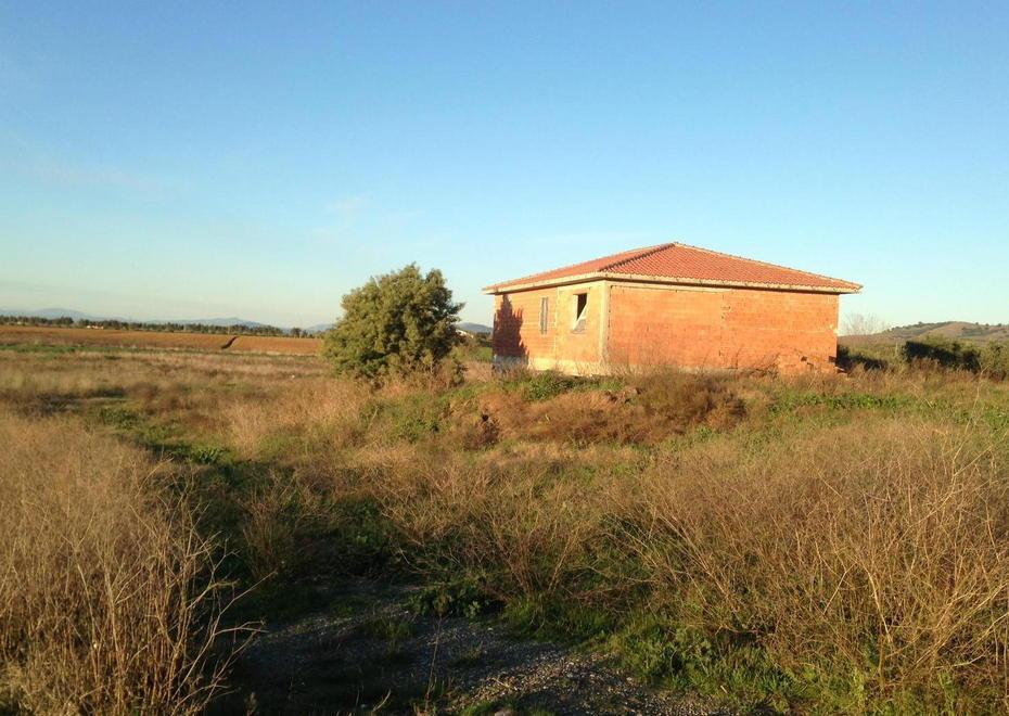 Il terreno dove sono stati interrati i rifiuti