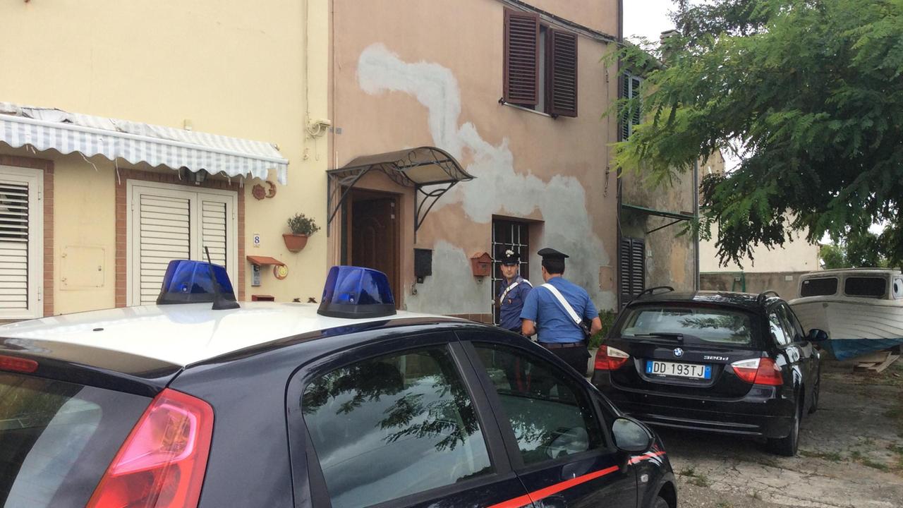 In una foto d'archivio un intervento dei carabinieri