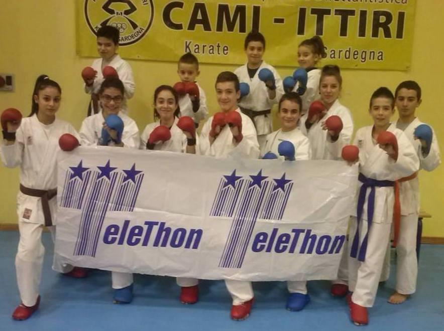 Il karate sardo va sul tatami di Uri per Telethon 