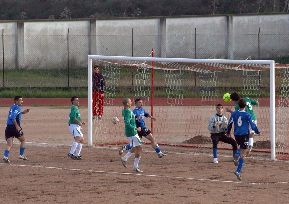 Gol e fatture false, dieci patteggiamenti e 8 rinvii a giudizio 