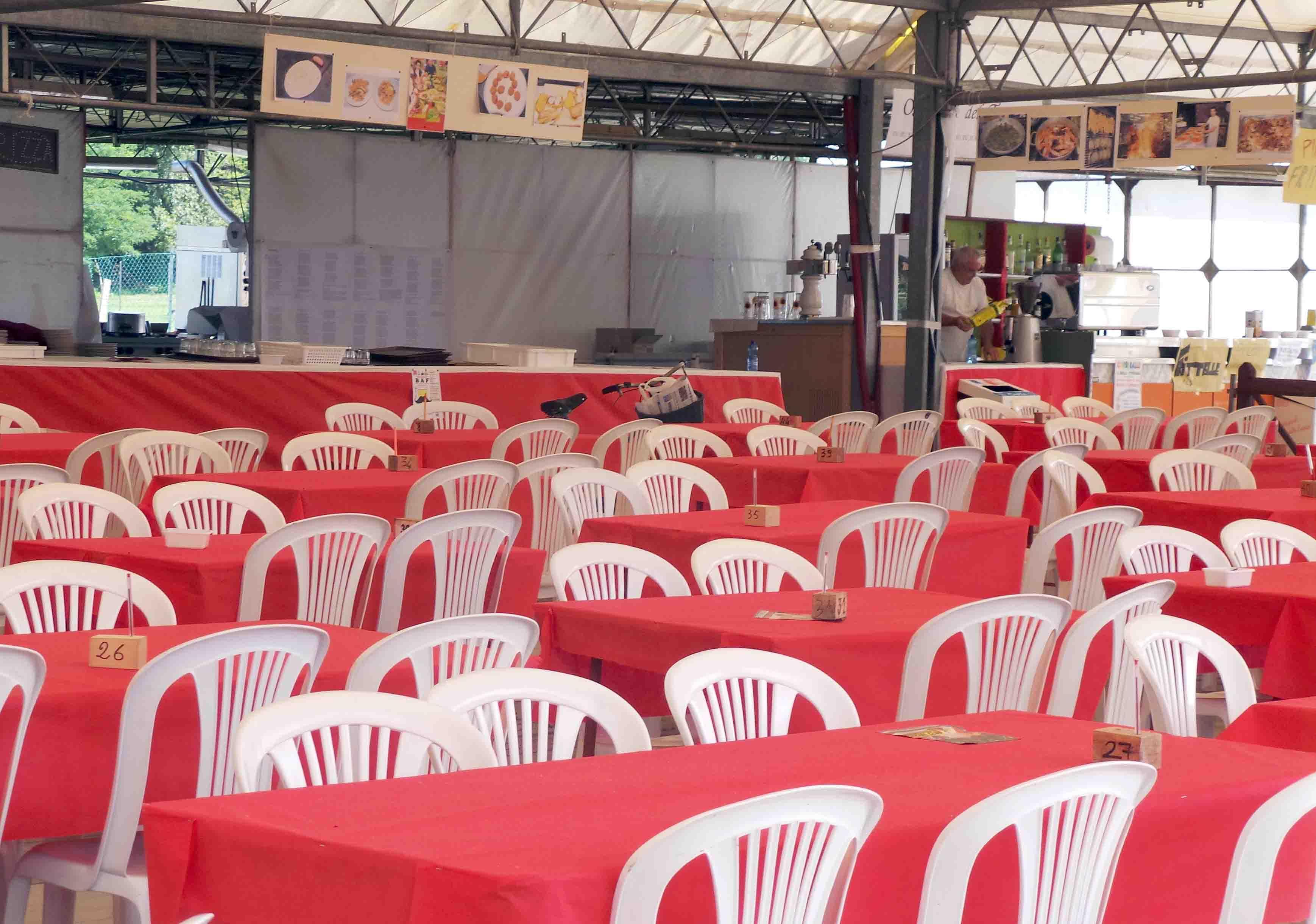 tavolini ristorante sagra