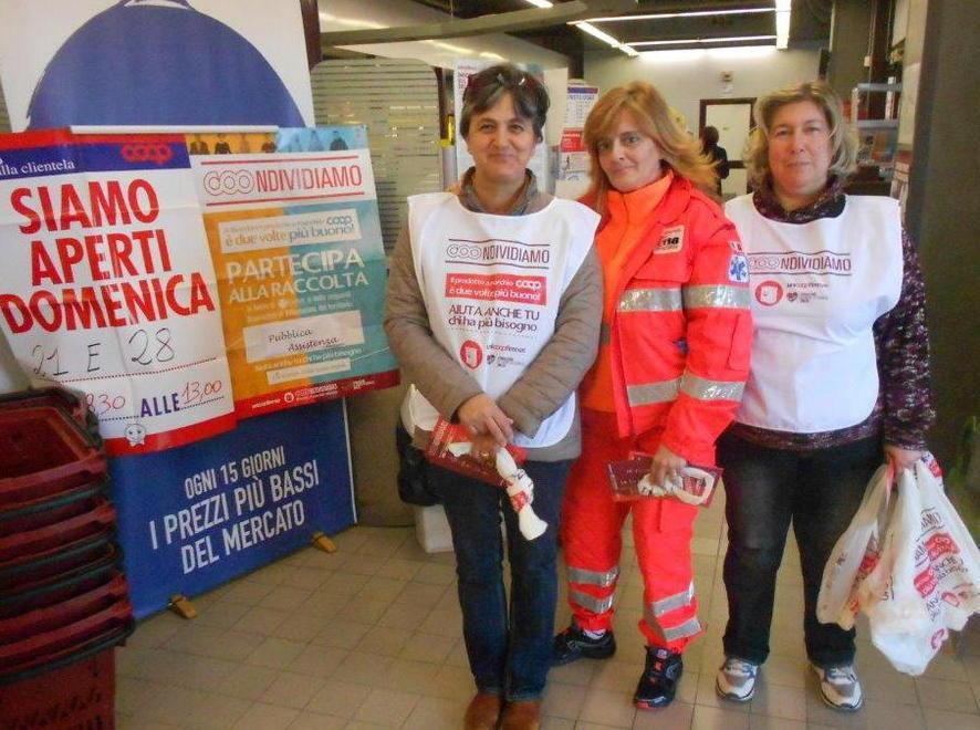  Alimenti per i bisognosi Raccolti quindici quintali 