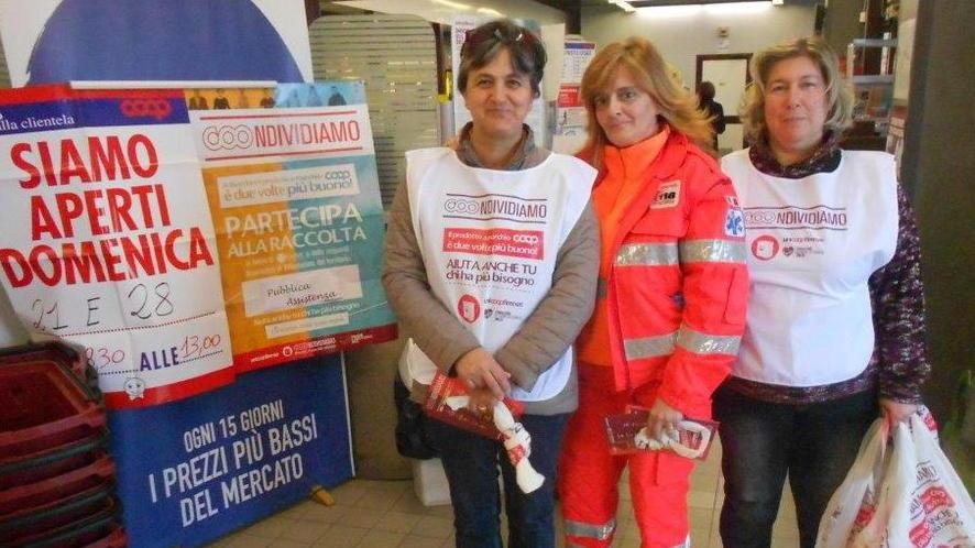 Alimenti per i bisognosi Raccolti quindici quintali