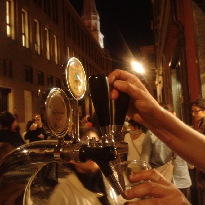 M5S: «La nuova ordinanza anti alcol non è chiara né ai clienti né ai baristi» 
