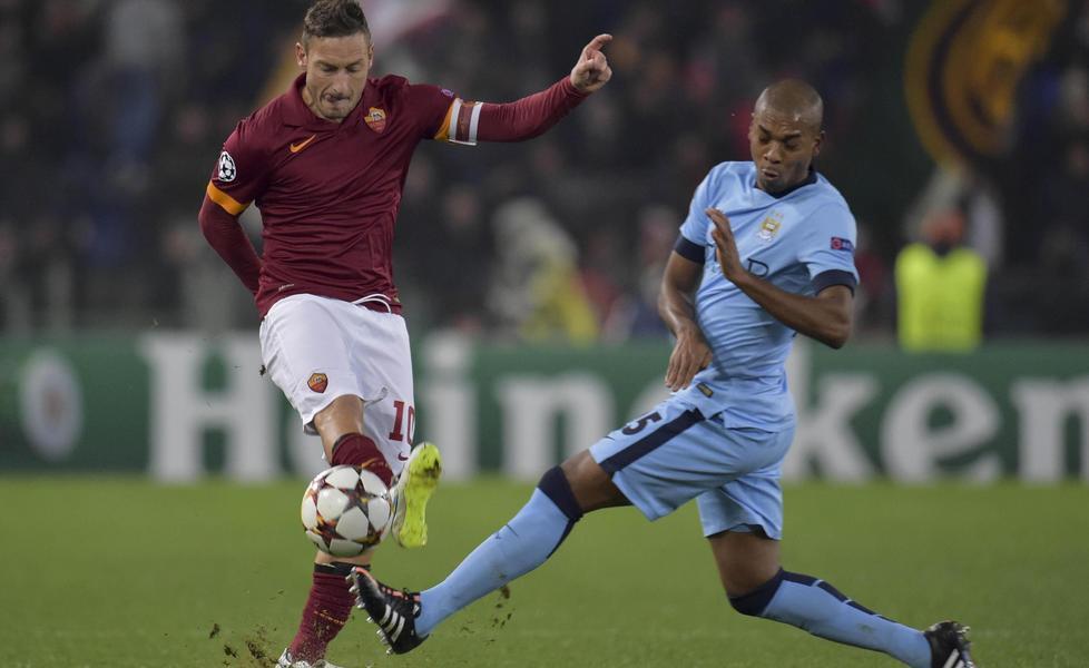La stampa inglese: «Totti ridotto a fantasma»