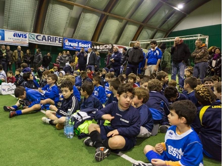 “Un calcio con Babbo Natale” domani al Ludovico