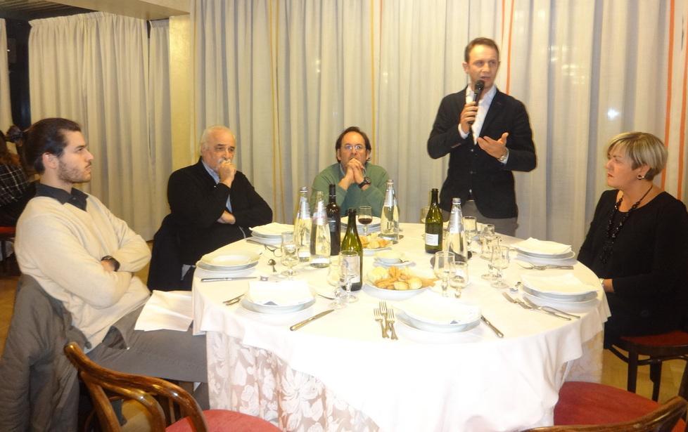 Amelio: via le transenne dal commercio centese 