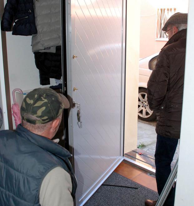 «Non tema, sono solo un ladro» 