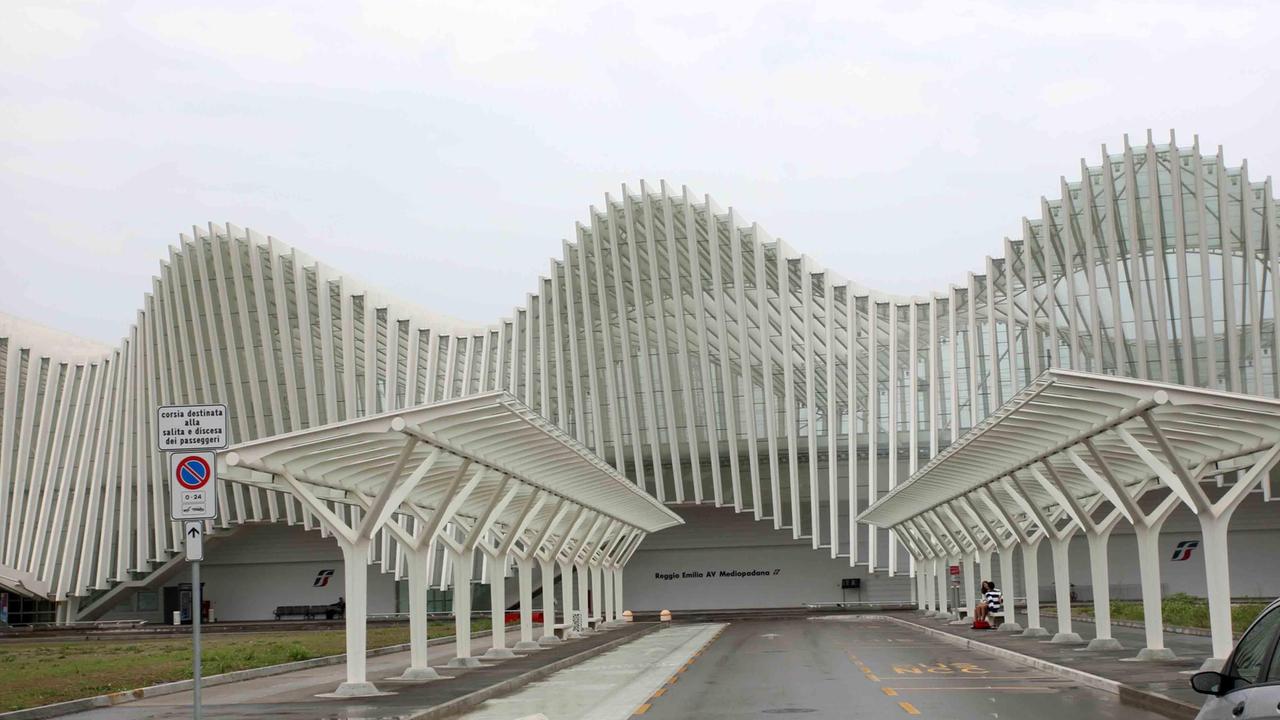 Stazione Av, nuovi orari ma meno treni