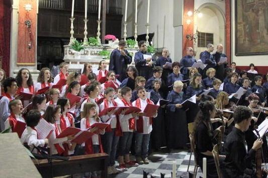 L’orchestra giovanile tutta fucecchiese debutta in Collegiata 