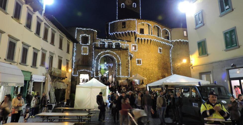 Un Natale sfavillante a Castelnuovo 