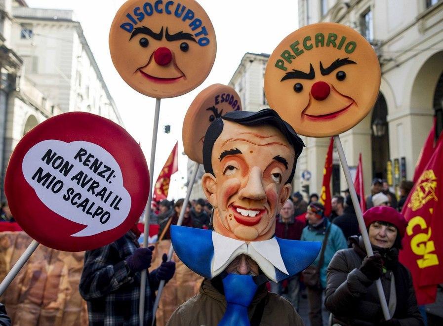 In piazza contro le riforme del governo 