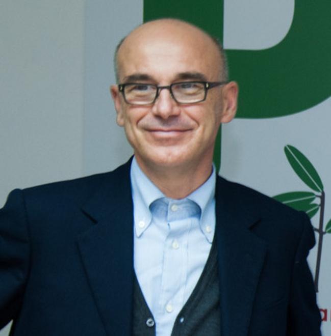 Soru e gli altri eurodeputati «Basta vantaggi alle low cost»