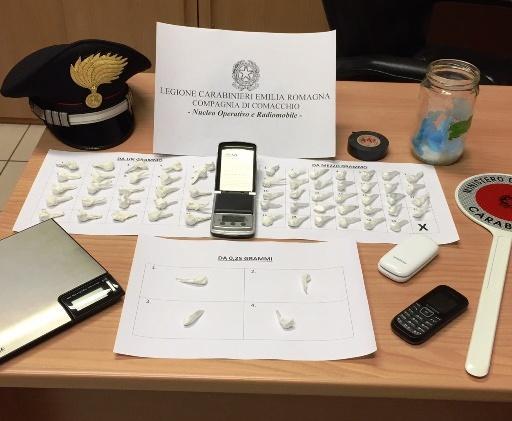 Trovati con 60 dosi di cocaina 