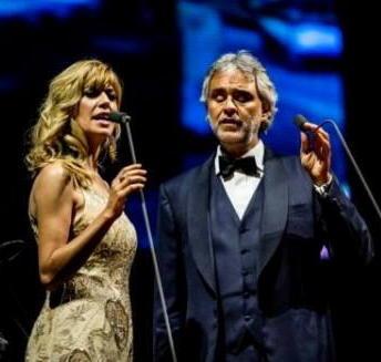 Nel talent della Carrà la cantante Della Bidia 