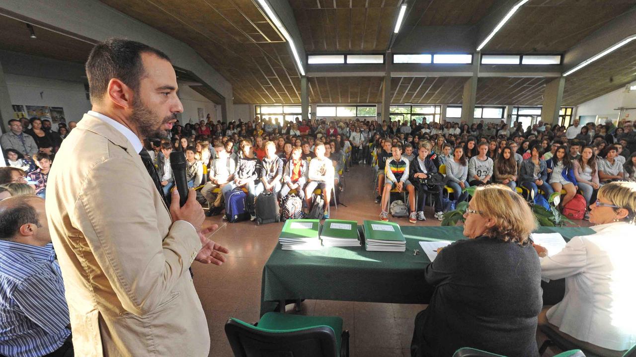 Scambio Cino-Roncalli, il consiglio di istituto incalza il Comune