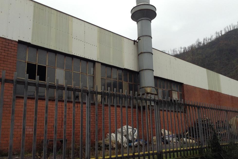 La fabbrica che brucia plastica preoccupa i cittadini di Usella