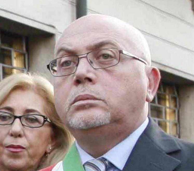 Municipio e sedi comunali chiusi il sabato