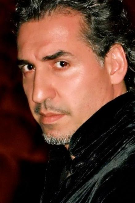 Il baritono sassarese Alberto Gazale ritira a Doha l’Oscar della lirica