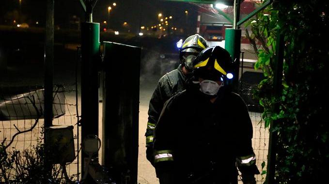 Scoppio a Cittanova Stazionario il ferito al volto