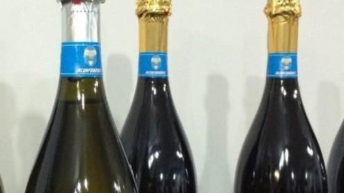 Lo store spallino aperto dalle 15 In vendita anche lo spumante